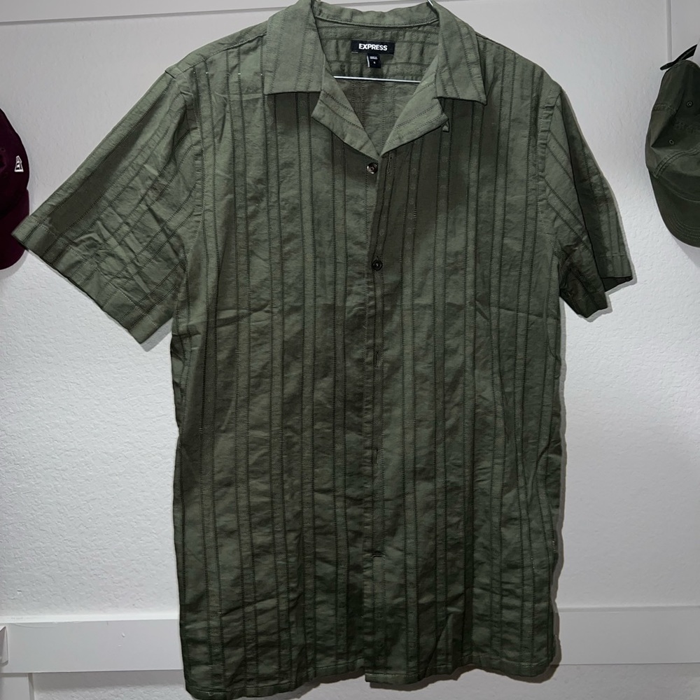 Express green button up shirt